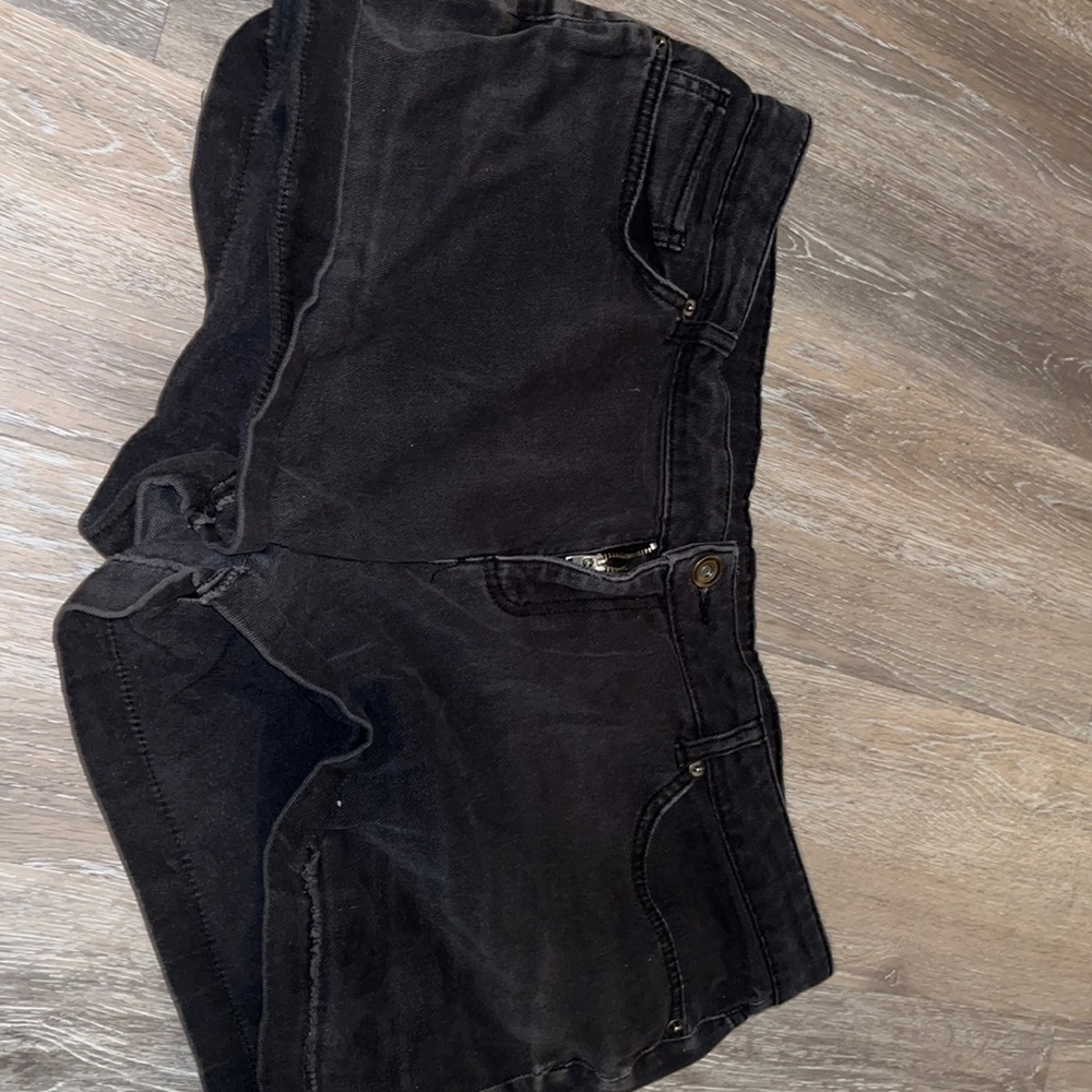 Women’s black jean shorts